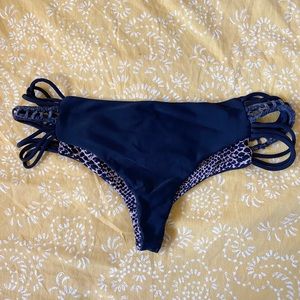 Acacia Black Pikake Bottoms